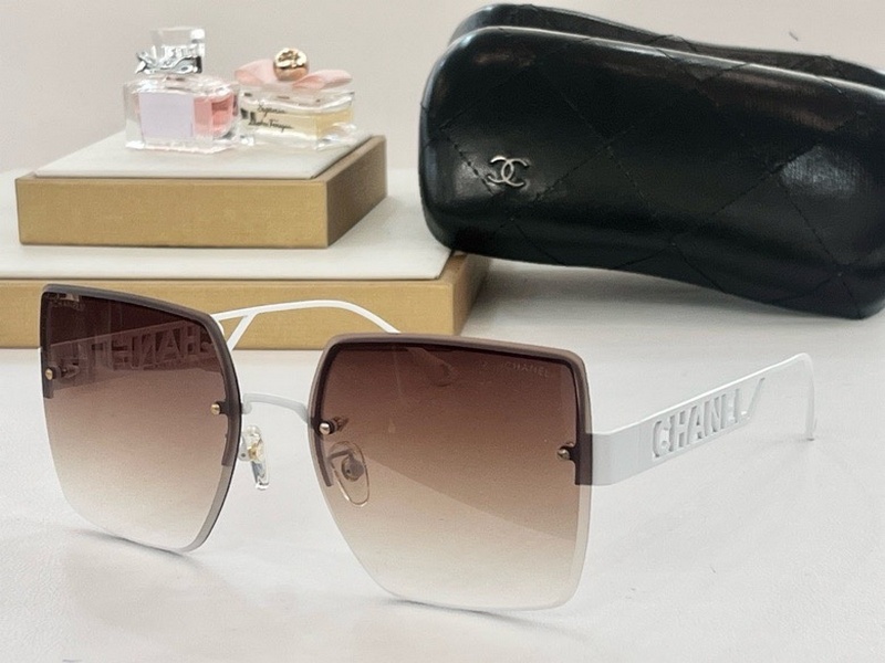 Chanel Sunglasses 77